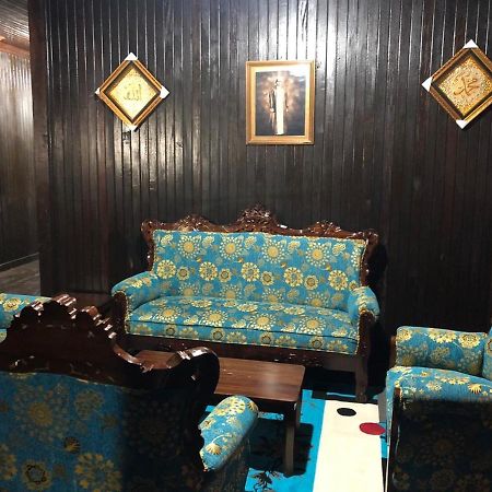 Mimi Guest House Syariah 판칼란분 외부 사진