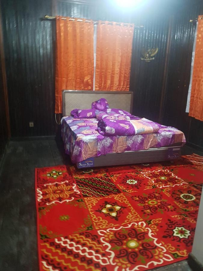 Mimi Guest House Syariah 판칼란분 외부 사진